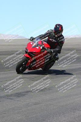 media/May-06-2024-Moto Forza (Mon) [[b33359f27d]]/3-Beginner/Session 2 (Bowl)/